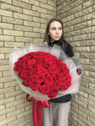 Красные розы классика